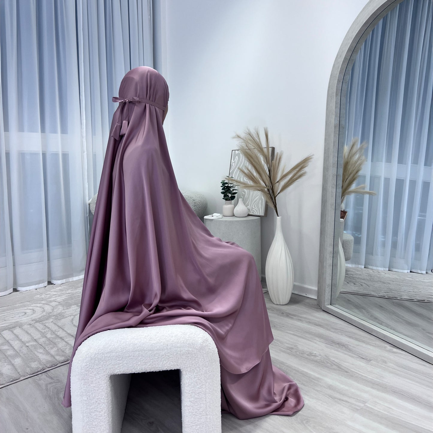 Prayer set crafted from silky satin fabric